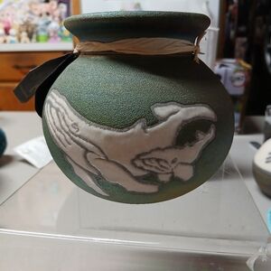 Jeremy Diller Raku Pottery Vase Pot Iridescent Green w/ White Whales RARE Mexico